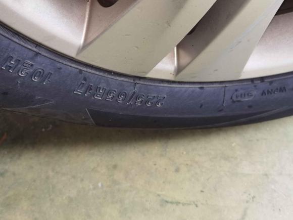 [深圳·粤T] 二手东风风神东风风神AX72015款 2.0L 手动智悦型