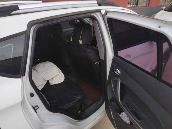 [青岛·鲁B] 二手海马海马S52015款 1.6L 手动舒适型