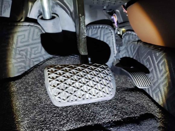 [青岛·鲁B] 二手奔驰威霆2021款 2.0T 精英版 7座