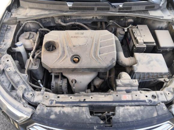 [青岛·鲁A] 二手奔腾奔腾B302016款 1.6L 手动舒适型