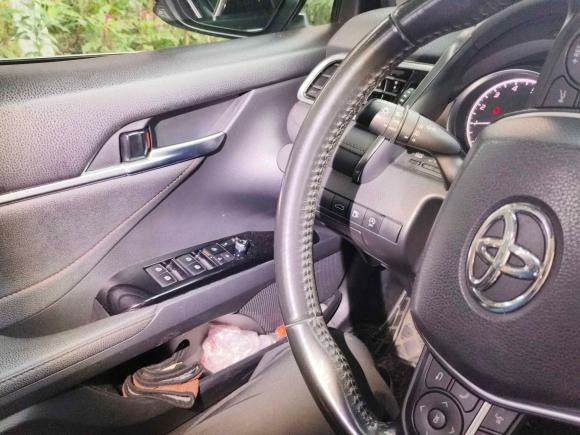 [苏州·苏E] 二手丰田凯美瑞2018款 2.0G 豪华版