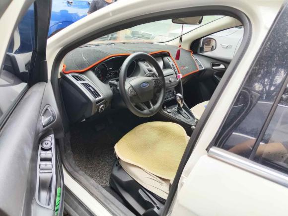 [青岛·鲁U] 二手福特福克斯2015款 两厢 EcoBoost 180 自动精英型