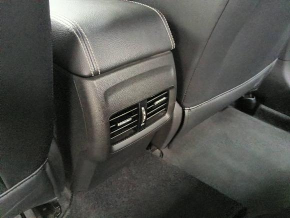 [广州·粤B] 二手荣威荣威i6新能源2017款 45T 混动互联智享版