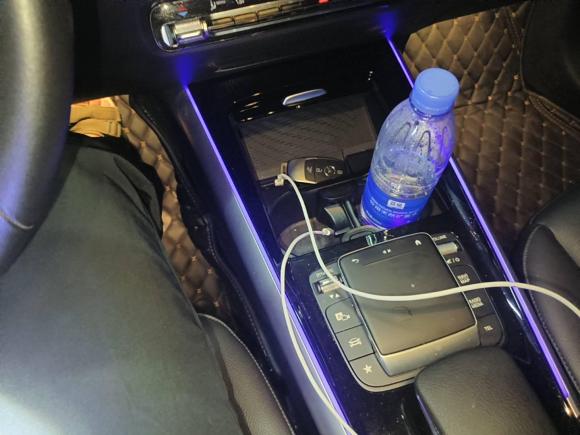 [成都·川A] 二手奔驰奔驰EQA2022款 EQA 260