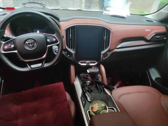 [西安·陕A] 二手中华中华V62018款 1.5T 自动尊贵型