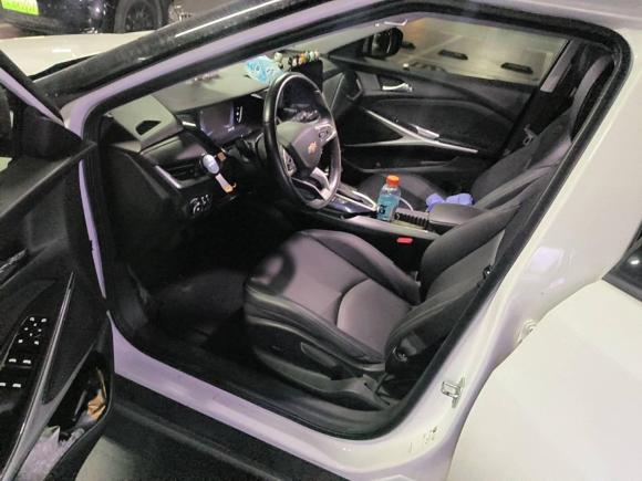 [上海·沪A] 二手雪佛兰畅巡2021款 星云版