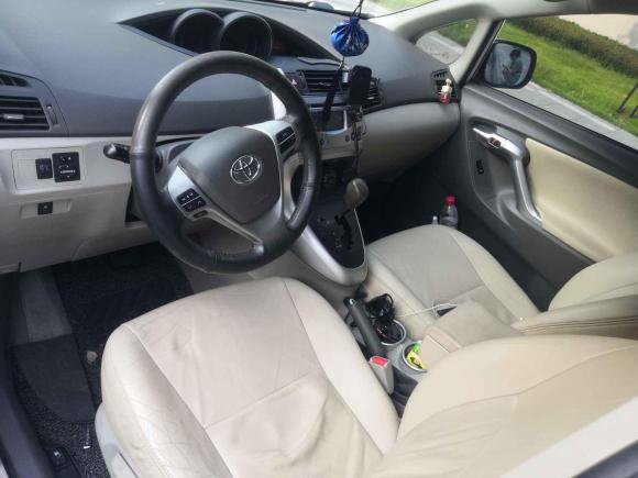 [成都·川A] 二手丰田逸致2012款 180E CVT精英多功能版