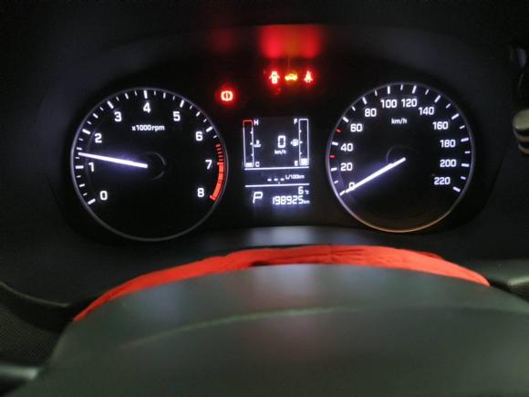 [成都·川A] 二手现代北京现代ix252015款 1.6L 自动两驱智能型GLS