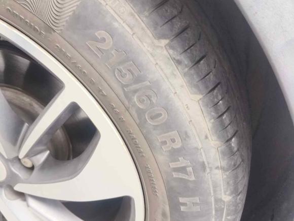 [成都·川A] 二手宝骏宝骏5602015款 1.8L 手动豪华型