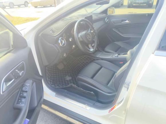 [南昌·赣A] 二手奔驰奔驰GLA2017款 GLA 200 动感型