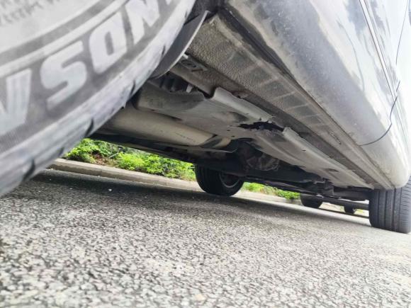 [佛山·粤E] 二手奥迪奥迪Q72010款 3.0 TDI quattro 领先型