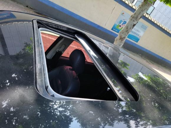 [上海·皖K] 二手东风风行景逸S502017款 1.5L 手动豪华型