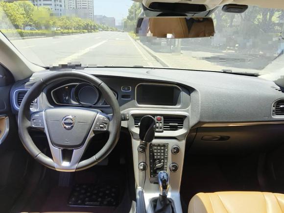 [苏州·苏U] 二手沃尔沃沃尔沃V402018款 T3 智雅版