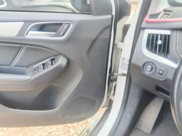 [武汉·鄂A] 二手荣威荣威RX52016款 20T 两驱自动互联网智享版