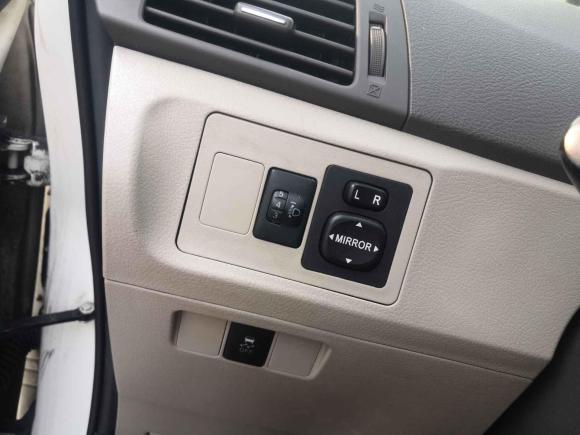 [成都·川A] 二手丰田逸致2012款 180E CVT精英多功能版