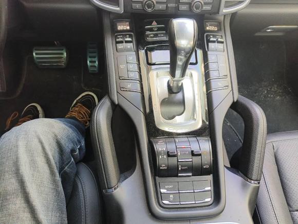 [宁波·浙B] 二手保时捷Cayenne2014款 Cayenne Platinum Edition 3.0T