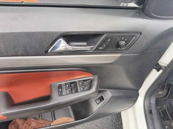 [深圳·鄂S] 二手大众朗逸2015款 1.6L 自动风尚版