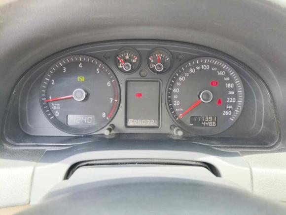 [青岛·鲁B] 二手大众Passat领驭2009款 2.0L MFI 自动尊享型