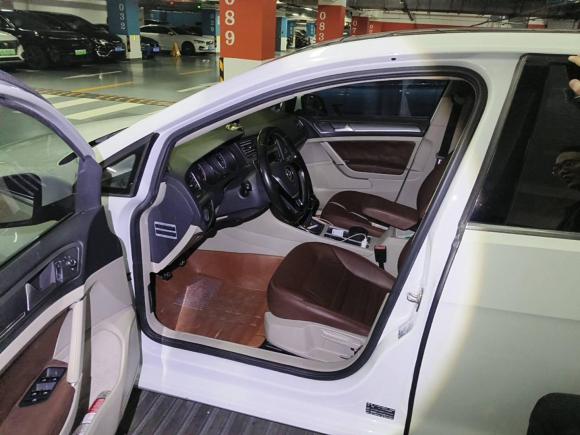 [上海·皖H] 二手大众高尔夫2015款 1.4TSI 手动舒适型