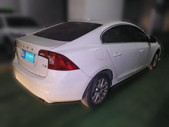 [武汉·鄂A] 二手沃尔沃沃尔沃S602018款 S60L T3 智进版