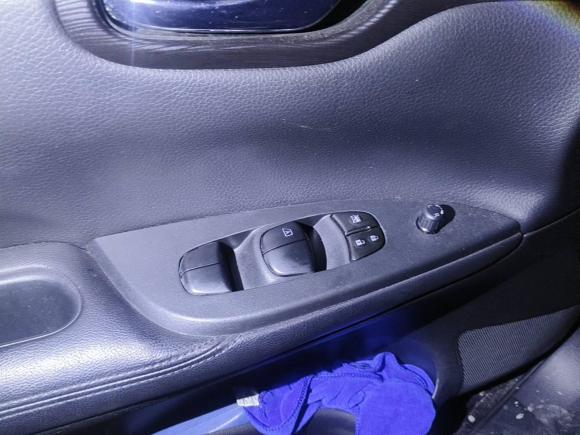 [深圳·粤L] 二手日产骐达TIIDA2011款 1.6L CVT智能型