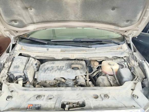 [西安·陕A] 二手别克别克GL82013款 2.4L LT豪华商务行政版