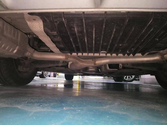 [南京·苏A] 二手奔驰奔驰C级2016款 C 200 L 运动型