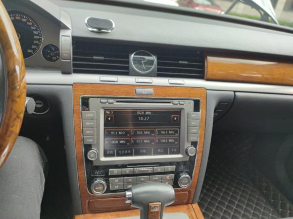 [苏州·苏E] 二手大众辉腾2009款 3.6L V6 4座加长行政版