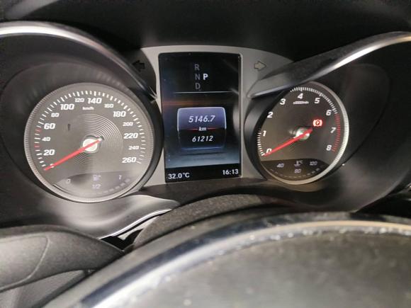 [温州·鲁A] 二手奔驰奔驰C级2017款 改款 C 200 运动版