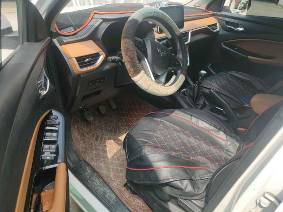 [无锡·云C] 二手五菱汽车五菱宏光S32018款 1.5L 手动豪华型 国V