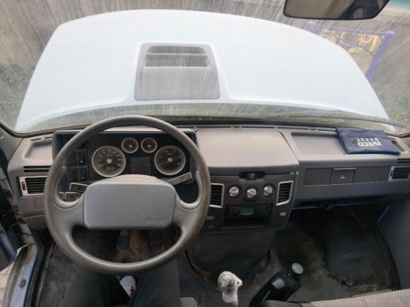 [南通·苏F] 二手依维柯依维柯得意2009款 2.5T-A35 7座