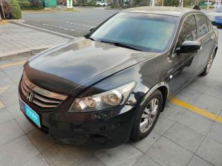 本田雅阁2011款2.0LEX