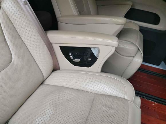 [苏州·苏U] 二手奔驰威霆2016款 2.0T 商务版