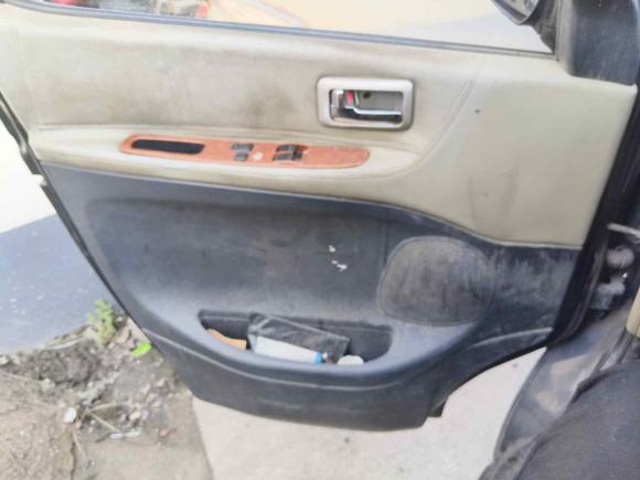 [宁波·浙B] 二手金杯阁瑞斯2015款 2.0L经典版 基本型长轴7座