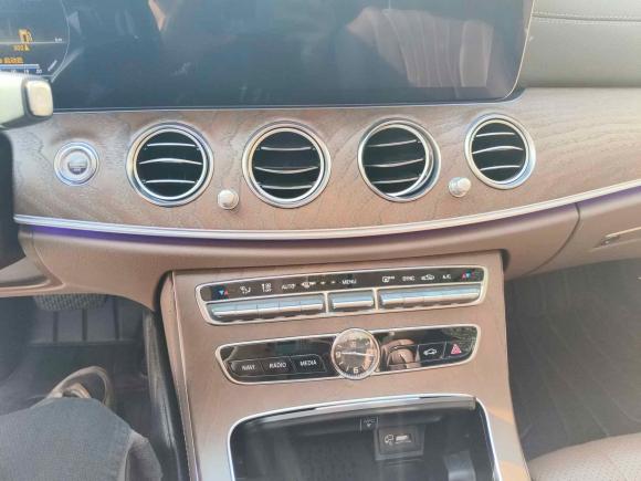 [深圳·粤S] 二手奔驰奔驰E级2018款 改款 E 200 L