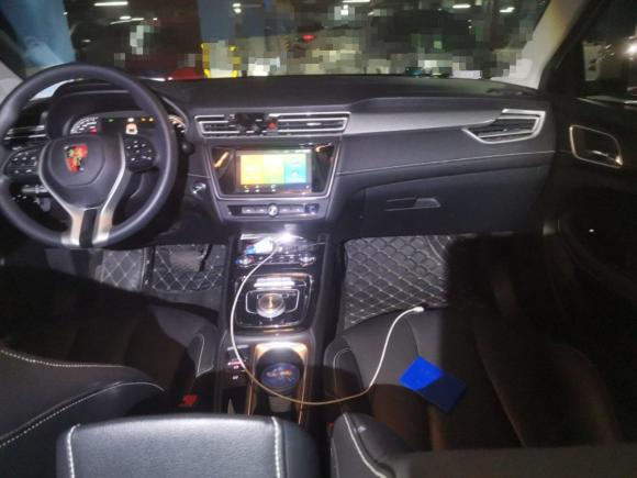 [上海·沪A] 二手荣威荣威Ei52021款 超爽版