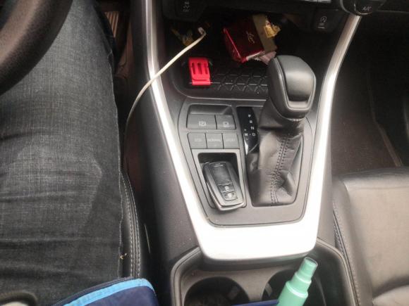 [杭州·浙B] 二手丰田威兰达2020款 2.0L CVT两驱豪华版