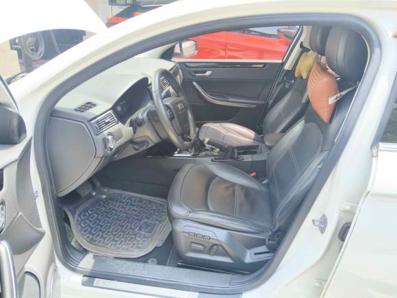 [上海·沪A] 二手观致观致32015款 都市SUV 1.6T 自动炫动派