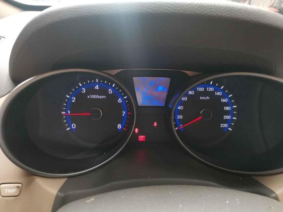 [湖州·浙E] 二手现代北京现代ix352010款 2.0L 自动两驱精英版GLS