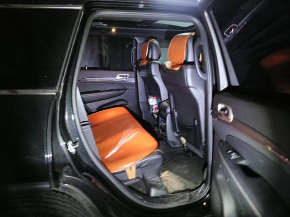 [上海·沪A] 二手Jeep大切诺基2016款 3.0L 舒享导航版