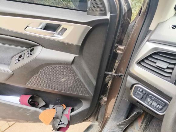 [义乌·浙G] 二手长城炮2021款 2.0T商用版自动柴油两驱精英型长箱GW4D20M