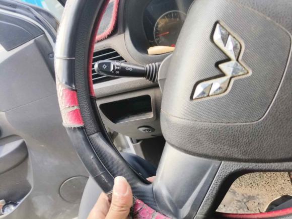 [上海·苏N] 二手五菱汽车五菱宏光2018款 1.5L 经典款S基本型