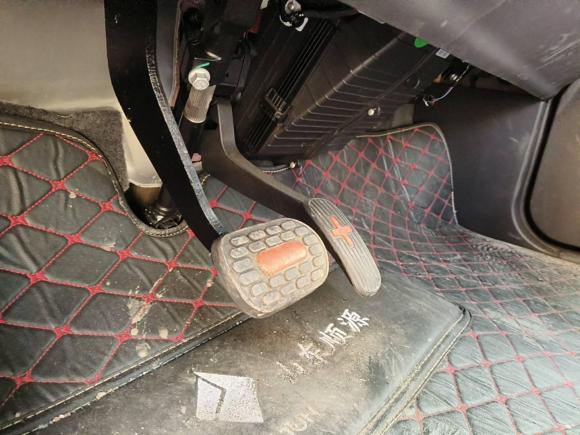 [济南·鲁A] 二手宝骏宝骏E1002019款 250KM 智享版