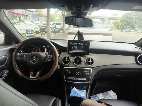 [宁波·浙B] 二手奔驰奔驰CLA2018款 CLA 200 动感型