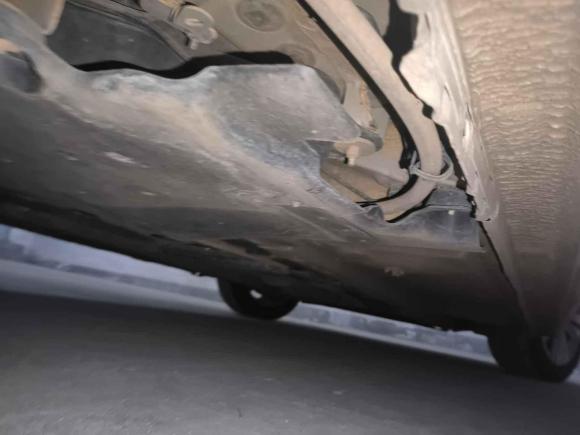 [青岛·鲁B] 二手标致标致4082014款 1.8L 手动领先版