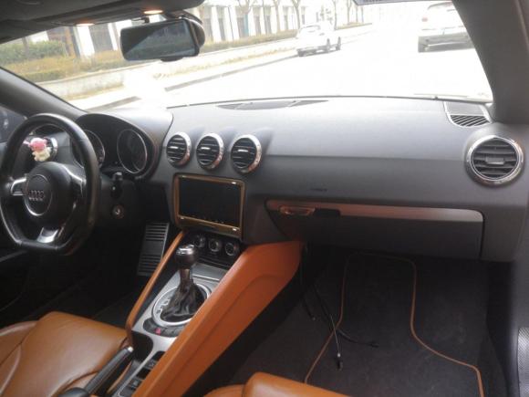 [济南·鲁A] 二手奥迪奥迪TT2012款 TT Roadster 2.0TFSI典雅版