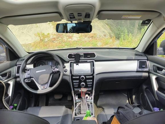 [武汉·鄂A] 二手哈弗哈弗H22017款 红标 1.5T 自动两驱豪华型