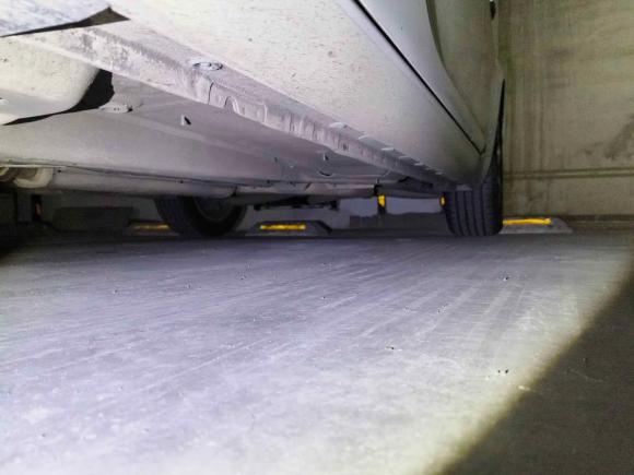 [成都·川A] 二手别克君威2015款 1.6T 领先技术型