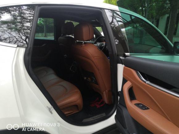 [上海·沪F] 二手玛莎拉蒂Levante2021款 3.0T 标准版