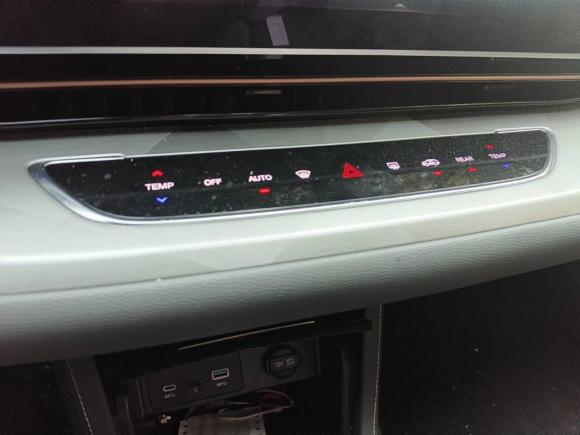 [上海·沪A] 二手ARCFOX极狐极狐 阿尔法S(ARCFOX αS)2022款 525S 160kW